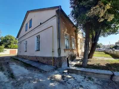 Нежитлові приміщення 35,5 кв. місто Калуш, вул. Грушевського, 66