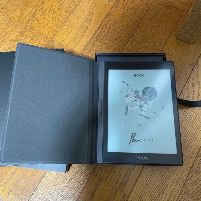 BOOX Nova Air C – kolorowy czytnik E-Ink / tablet 7,8"