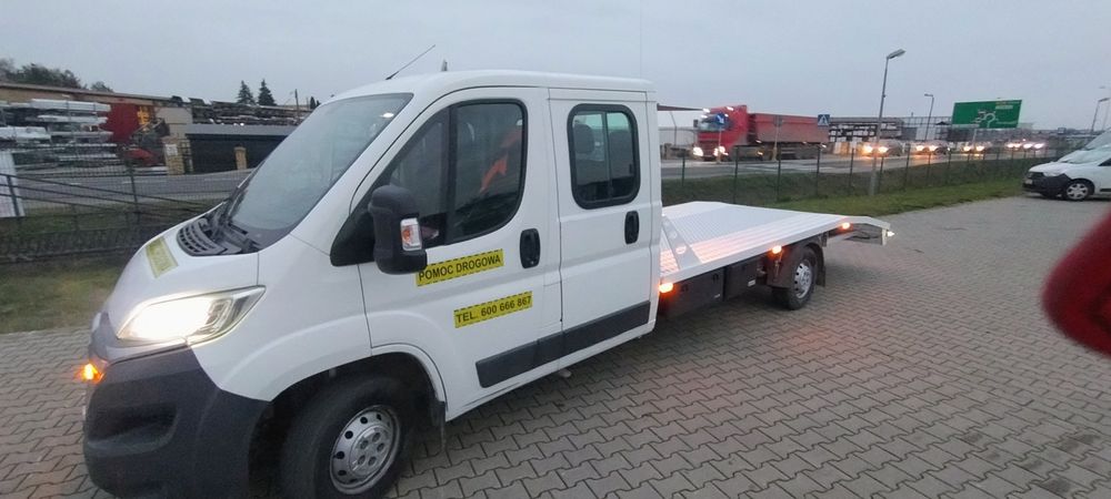 Pomoc drogowa holowanie transport