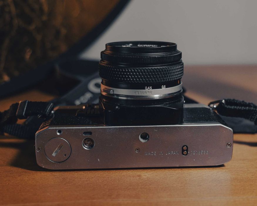 Olympus OM10 com 2 Lentes e acessórios