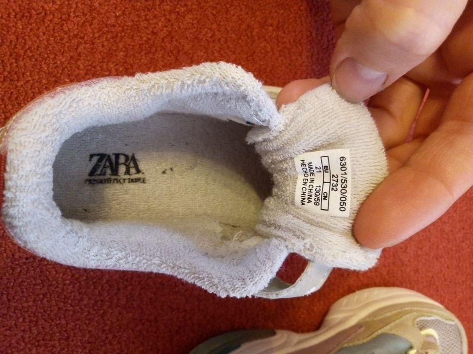 Кросівки Zara 21 р