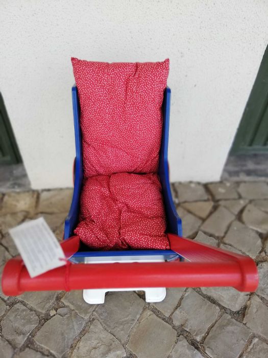 Carrinho Bonecas em madeira