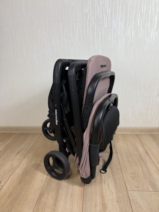Прогулянкова коляска EasyWalker Miley Desert Pink