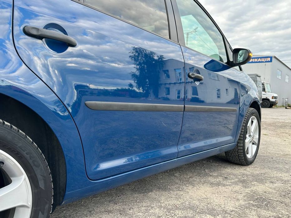 VW-Touran 1.6TDI 2012
