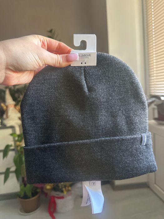 Нова шапочка Pull bear