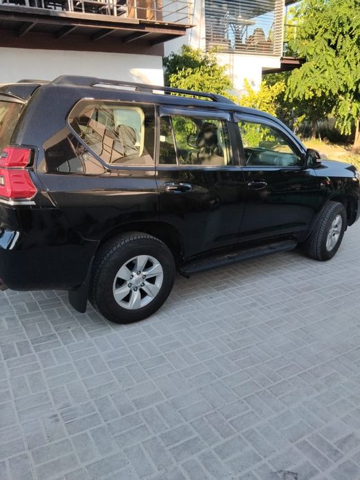 Toyota land cruiser prado