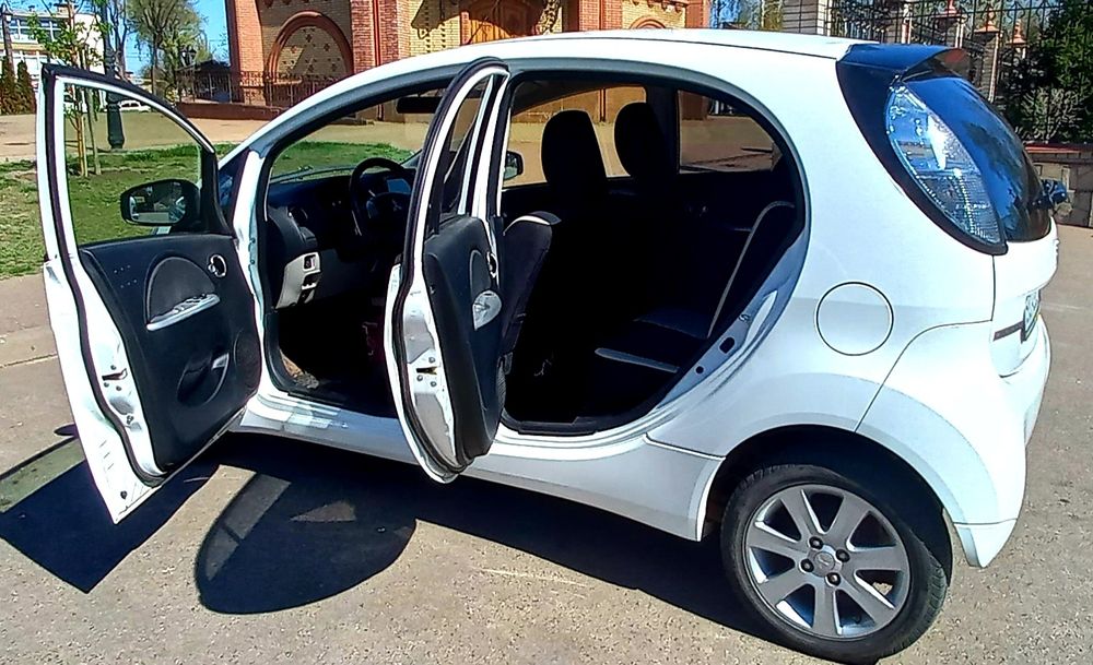 Mitsubishi I-MiEV  2019