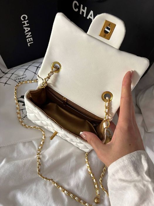 ПРЕМІУМ‼️Chanel Mini 17 Classic Flap Bag in White with Gold / Шанель