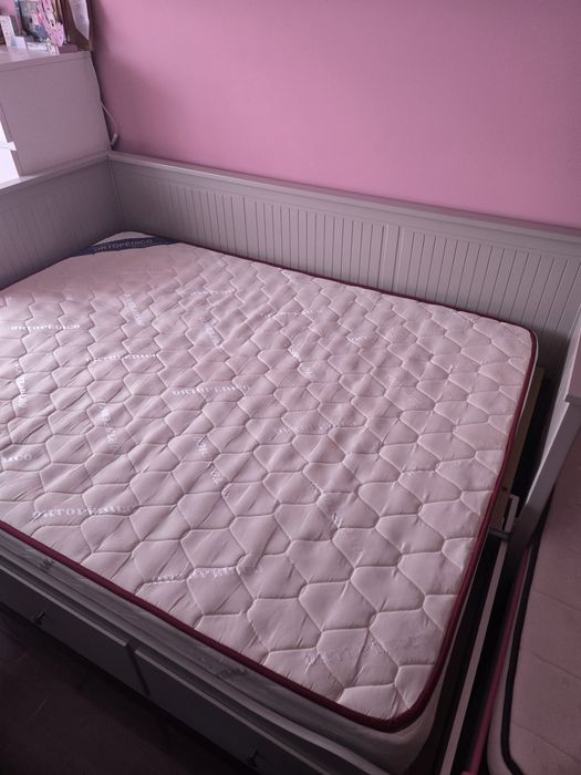 Cama para quarto de criança. 80cm×200cm ou ainda pode ficar com 140cm