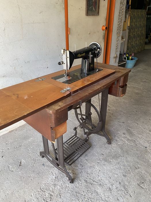 Maquina de costura