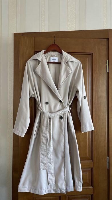 Тренч Stradivarius S