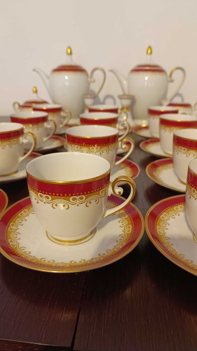 Sprzedam duży komplet kawowy