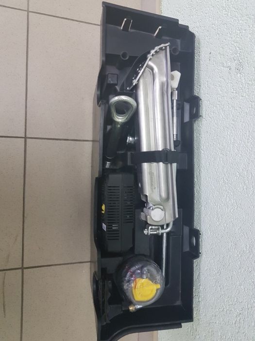 Mercedes Benz A B C E S GLK ML GLS GL GLE Viano Буксировочный крюк Пет