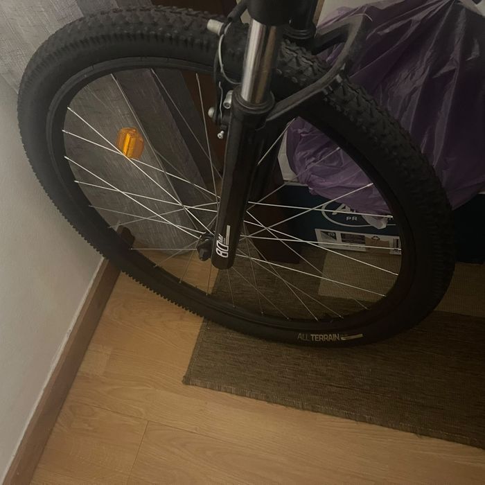 Bicicleta branca tam.  M