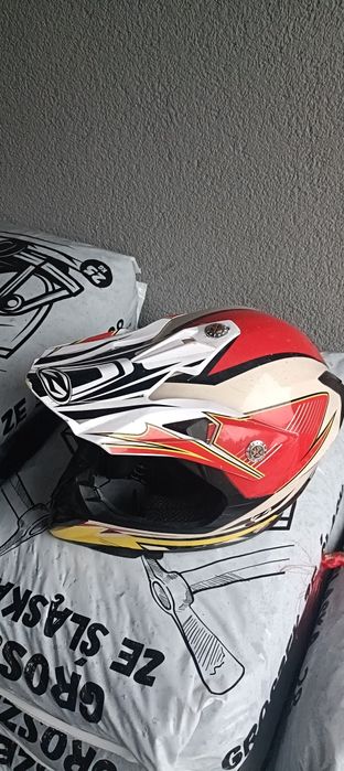 Kask na Crossa  lub hulajnogę