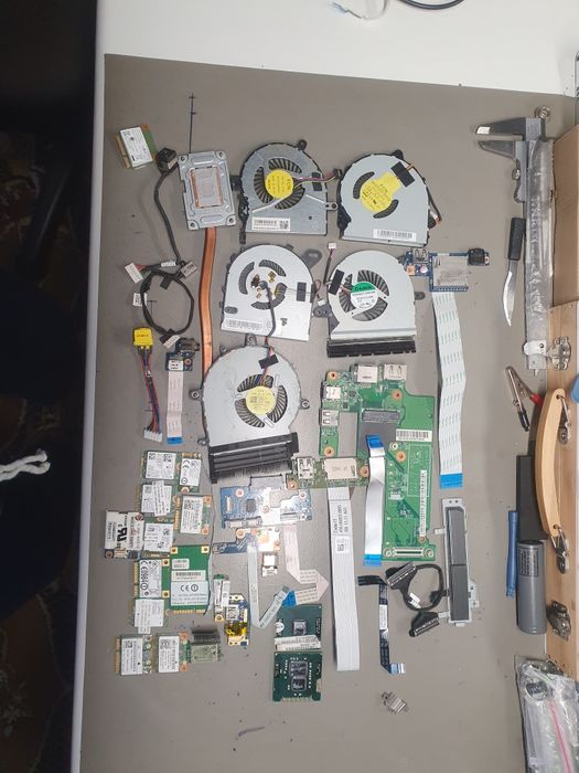 Czyszczenie piwnicy emeryta, sprzedam to co widać.