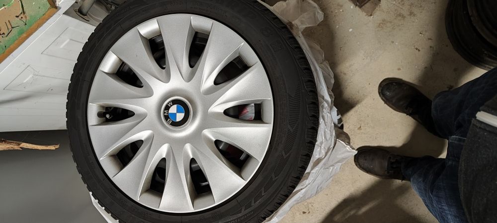 4 Jantes BMW 120d - 16'' com pneus de inverno Good Year