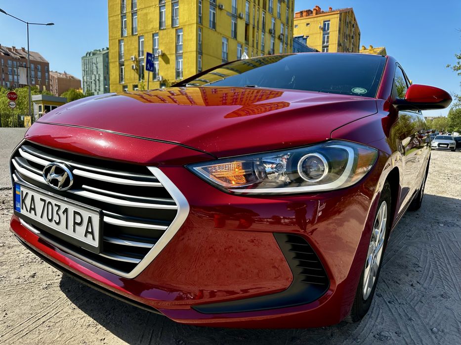 Оренда авто Hyundai Elantra 2018 Аренда KIA FORTE
