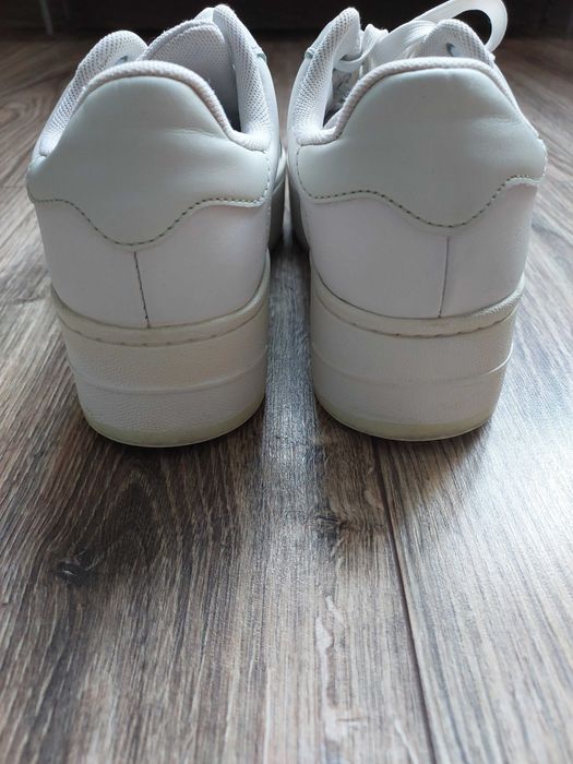 Sneakersy damskie Tommy Hilfiger rozm. 38
