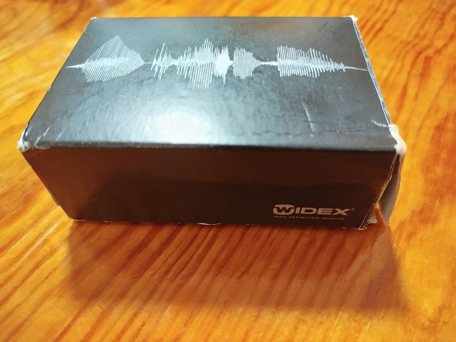 Aparat słuchowy Widex MENU 5 Comfort  STAN IDEALNY