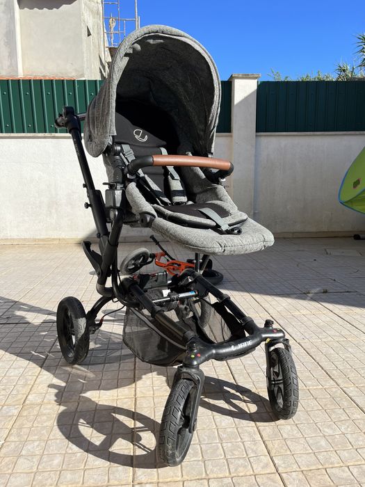 Carrinho Bébé Jané EPIC + Ovo Jané MATRIX