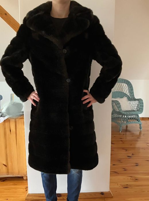 Płaszcz , sztuczne futro