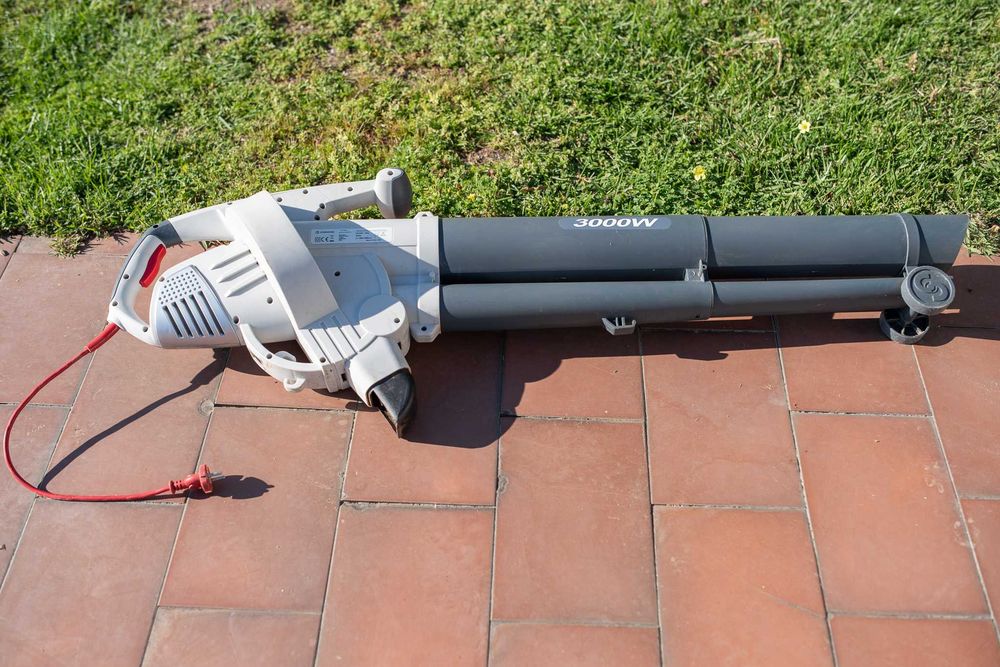 Soprador/Aspirador de Folhas Sterwins 3000W