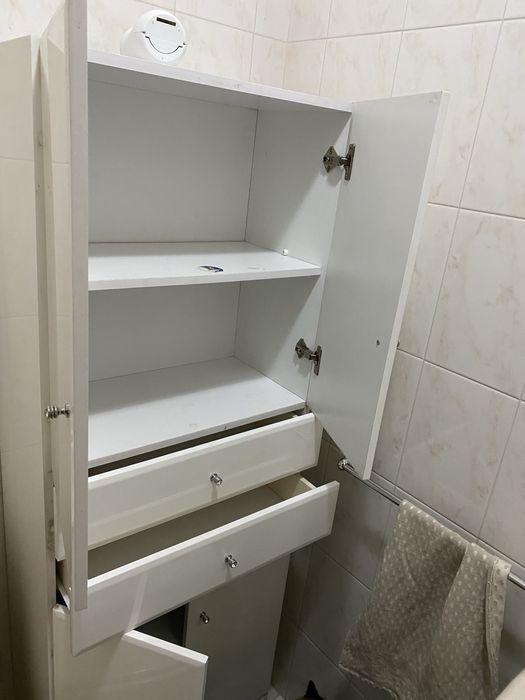 Móvel de arrumação wc/despensa