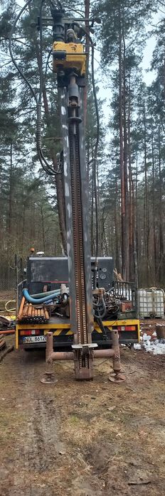 Wiertnica URB do studni głębinowych I pomp ciepła  Volvo FL 614