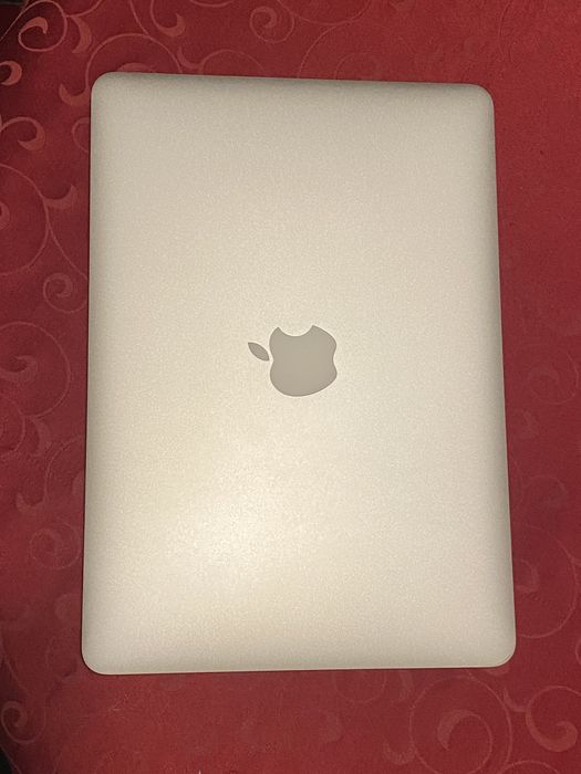 MacBook Pro (Retina, 13-inch, Early 2015)64284596348930122