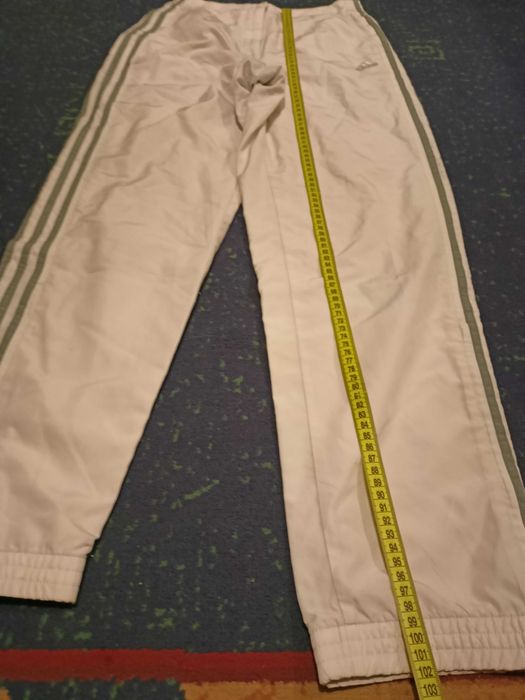 Spodnie adidas damskie koloru białego