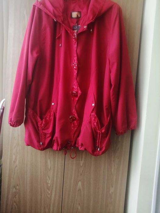 -Манто жіноче  нове.