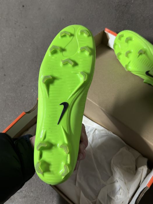 Buty piłkarskie sportowe