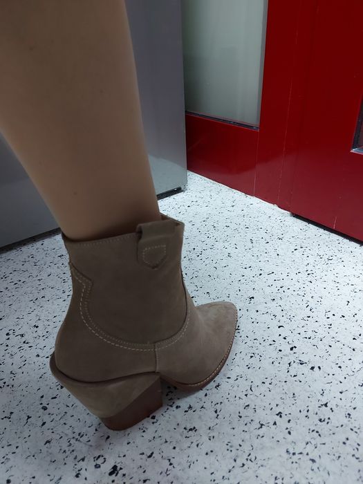 Skorzane botki/kowbojki, damskie r. 38