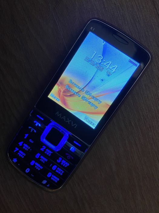 Телефон Maxvi k2. 2 сим карты.