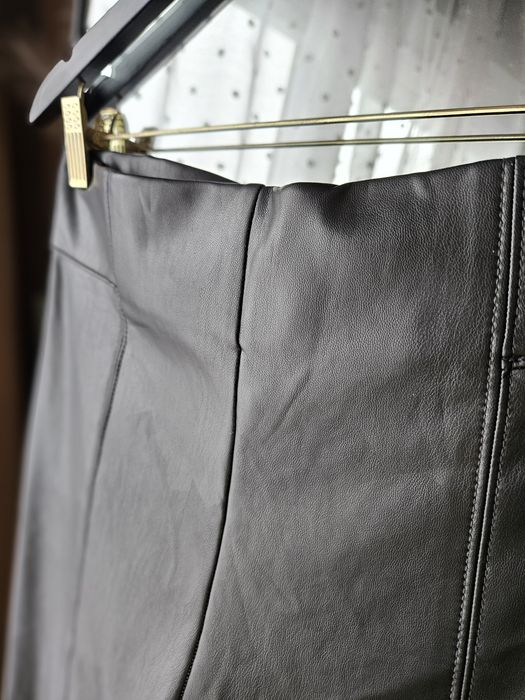 Dopasowane Legginsy Prosta Nogawka Skóra Ekologiczna M&S 40