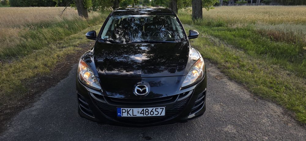 Mazda 3 sedan 1.6 benzyna