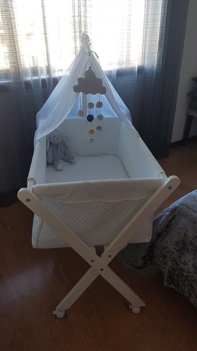 Berço de bebé lacado branco