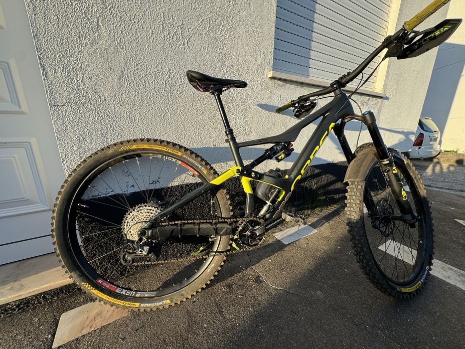 Orbea occam h20 lt 2023, parada por motivo de lesao