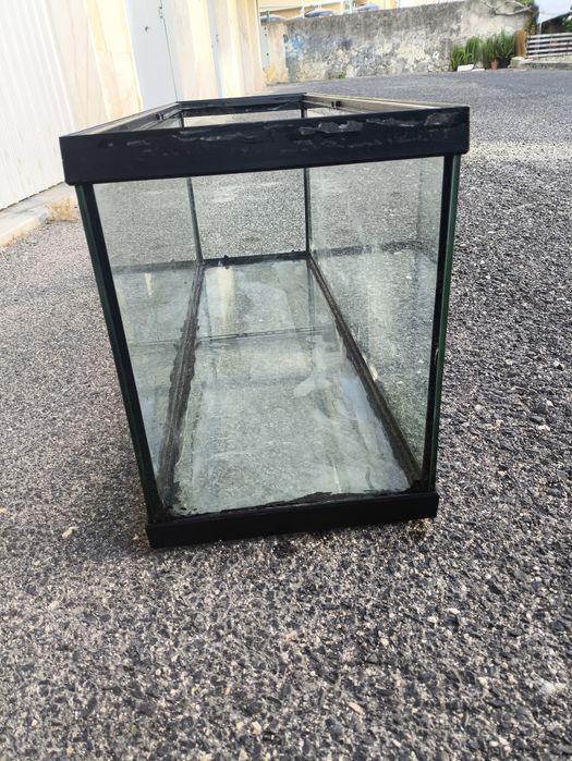 Aquário 100cm usado