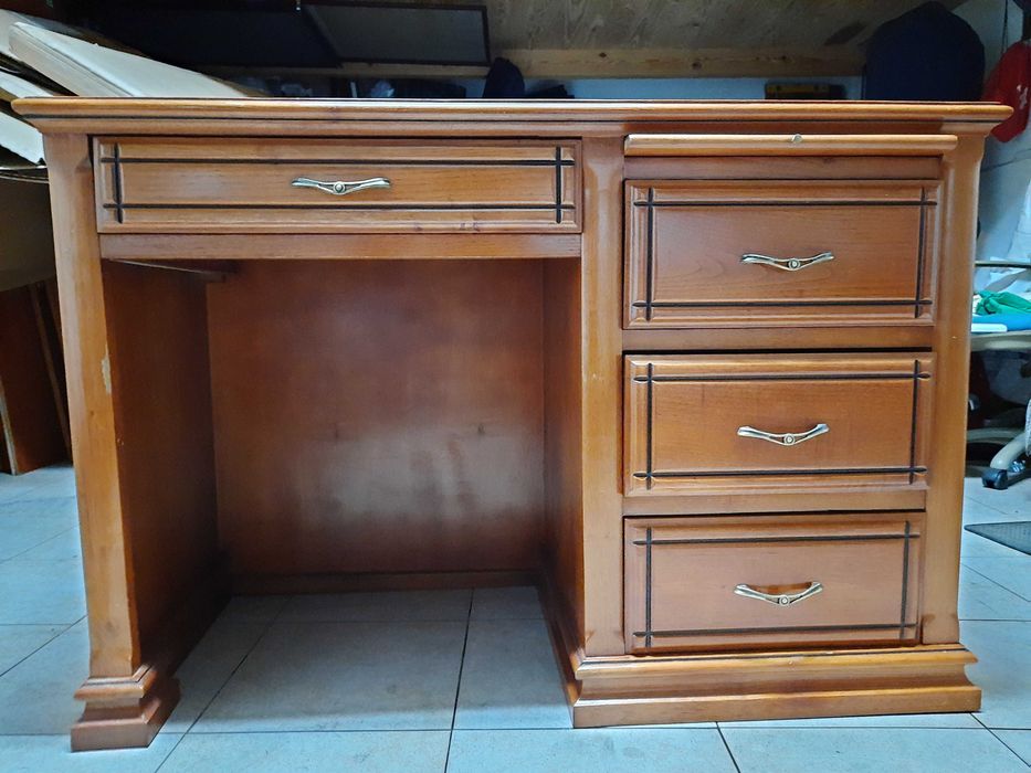 Mobília Solteiro completa-Usado muito bom estado. Madeira castanho mel