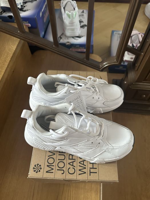 Кросівки  REEBOK AZTREK DOUBLE MIX EH2338 37,5 розмір