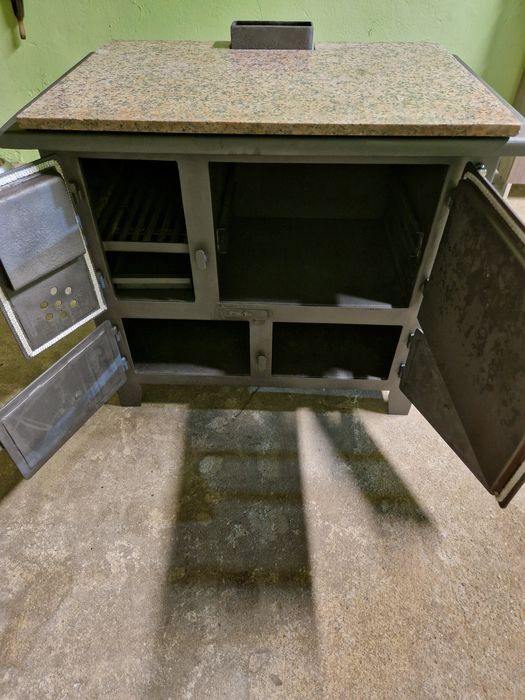 Fogao a lenha com forno