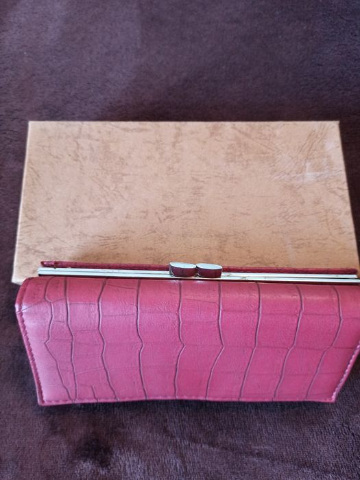 Продам красивые кошельки