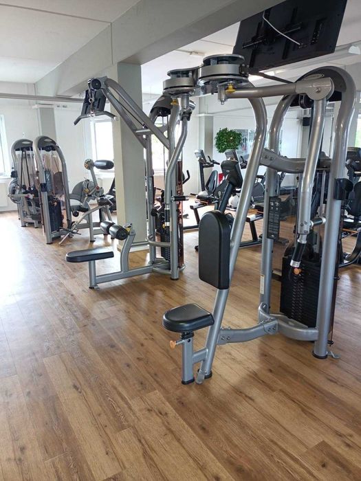 Тренажерный зал Precor бу