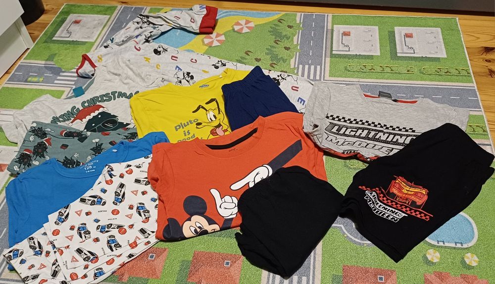 Piżamy 6szt chłopiec 122_128 6-8lat