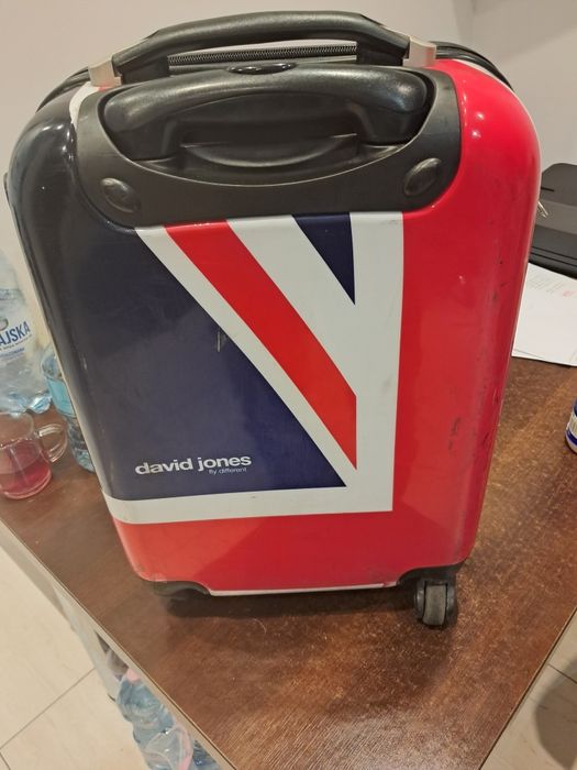 Sprzedam walizkę