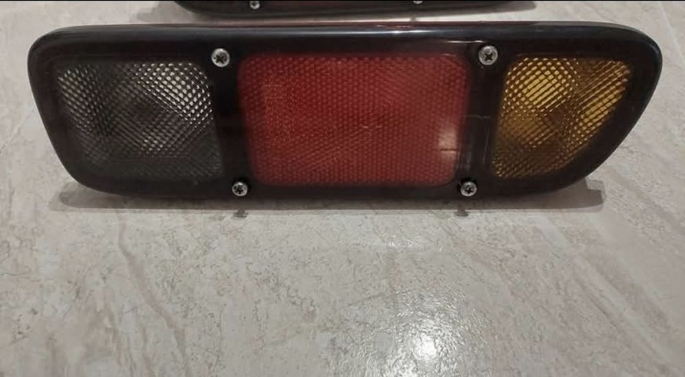 Farolins terrano 2 ford maverick