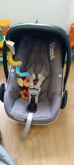 Carrinho Bebé Confort Zélia + Ovo Pebble Plus