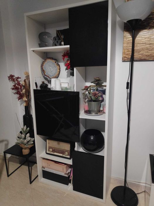 Estante em óptimo estado